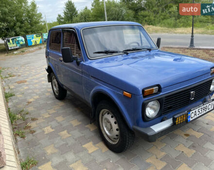 Синий ВАЗ 2121 Нива, объемом двигателя 1.57 л и пробегом 90 тыс. км за 2650 $, фото 3 на Automoto.ua