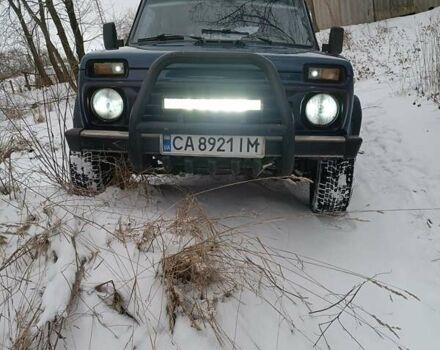 Синий ВАЗ 2121 Нива, объемом двигателя 0 л и пробегом 224 тыс. км за 2800 $, фото 2 на Automoto.ua