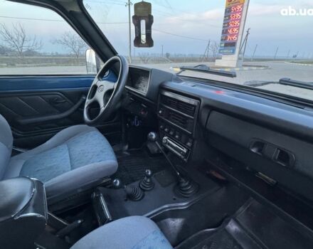 Синий ВАЗ 2121 Нива, объемом двигателя 1.7 л и пробегом 150 тыс. км за 3990 $, фото 18 на Automoto.ua