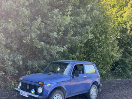 ВАЗ 2121 Нива 1978 в Звенигородка на Automoto.ua Синий ВАЗ 2121 Нива, объемом двигателя 1.6 л и пробегом 70 тыс. км за 2500 $, фото 1 на Automoto.ua