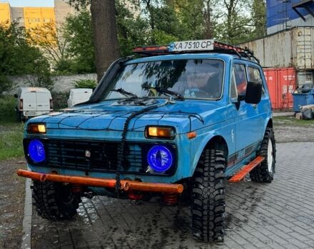 Синий ВАЗ 2121 Нива, объемом двигателя 1.6 л и пробегом 110 тыс. км за 3800 $, фото 1 на Automoto.ua