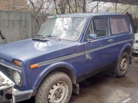ВАЗ 2121 1985 у Славянске на Automoto.ua Синій ВАЗ 2121, об'ємом двигуна 1.6 л та пробігом 150 тис. км за 1124 $, фото 1 на Automoto.ua