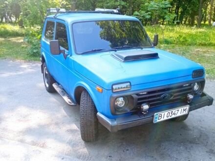 Синий ВАЗ 2121 Нива, объемом двигателя 1.6 л и пробегом 1 тыс. км за 3000 $, фото 1 на Automoto.ua