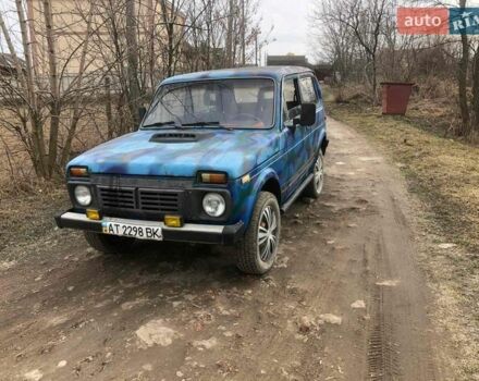 Синій ВАЗ 2121 Нива, об'ємом двигуна 1.57 л та пробігом 100 тис. км за 2000 $, фото 1 на Automoto.ua