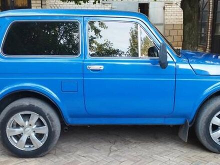 Синий ВАЗ 2121 Нива, объемом двигателя 1.57 л и пробегом 138 тыс. км за 3000 $, фото 1 на Automoto.ua