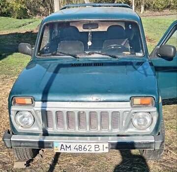 Синий ВАЗ 2121 Нива, объемом двигателя 1.7 л и пробегом 170 тыс. км за 3200 $, фото 1 на Automoto.ua