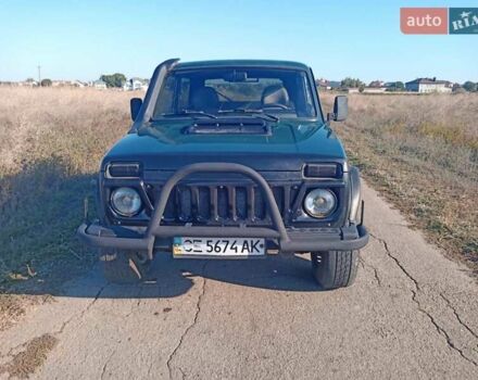 Зеленый ВАЗ 2121 Нива, объемом двигателя 1.6 л и пробегом 130 тыс. км за 4200 $, фото 5 на Automoto.ua