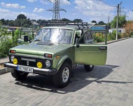 Зеленый ВАЗ 2121 Нива, объемом двигателя 1.6 л и пробегом 150 тыс. км за 3500 $, фото 10 на Automoto.ua