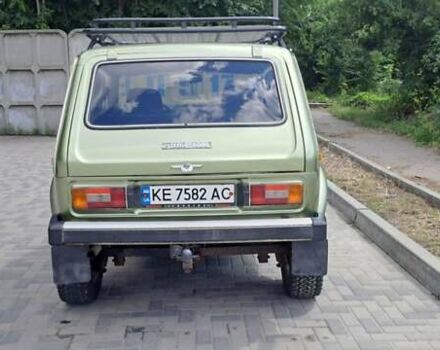 Зеленый ВАЗ 2121 Нива, объемом двигателя 1.6 л и пробегом 150 тыс. км за 3500 $, фото 1 на Automoto.ua