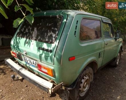 Зеленый ВАЗ 2121 Нива, объемом двигателя 1.6 л и пробегом 150 тыс. км за 780 $, фото 5 на Automoto.ua