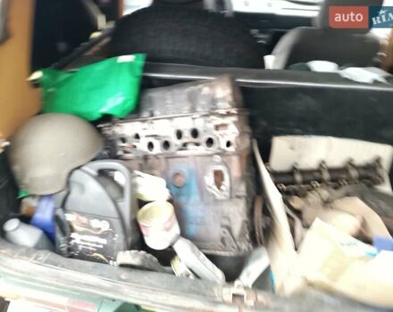 Зелений ВАЗ 2121 Нива, об'ємом двигуна 0 л та пробігом 1 тис. км за 2000 $, фото 5 на Automoto.ua