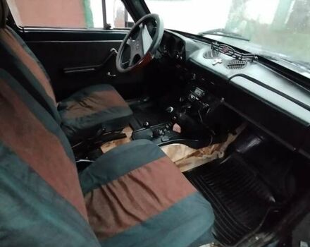 Зеленый ВАЗ 2121 Нива, объемом двигателя 1.69 л и пробегом 48 тыс. км за 2560 $, фото 5 на Automoto.ua