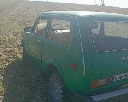 Зеленый ВАЗ 2121 Нива, объемом двигателя 0 л и пробегом 90 тыс. км за 1700 $, фото 2 на Automoto.ua