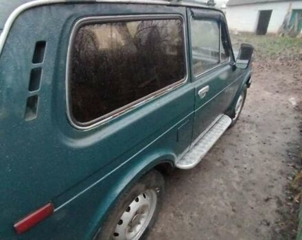 Зеленый ВАЗ 2121 Нива, объемом двигателя 1.69 л и пробегом 48 тыс. км за 2560 $, фото 3 на Automoto.ua