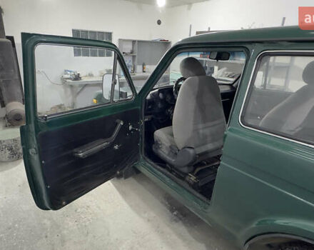 Зеленый ВАЗ 2121 Нива, объемом двигателя 0 л и пробегом 50 тыс. км за 2400 $, фото 12 на Automoto.ua