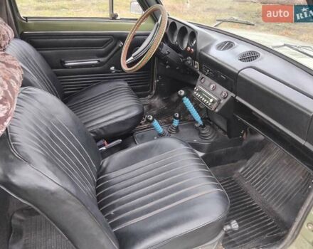 Зеленый ВАЗ 2121 Нива, объемом двигателя 1.6 л и пробегом 92 тыс. км за 3000 $, фото 14 на Automoto.ua