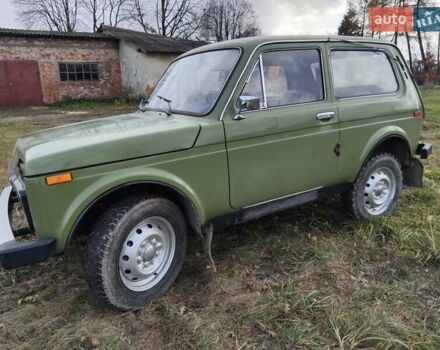 Зеленый ВАЗ 2121 Нива, объемом двигателя 1.6 л и пробегом 92 тыс. км за 3000 $, фото 15 на Automoto.ua