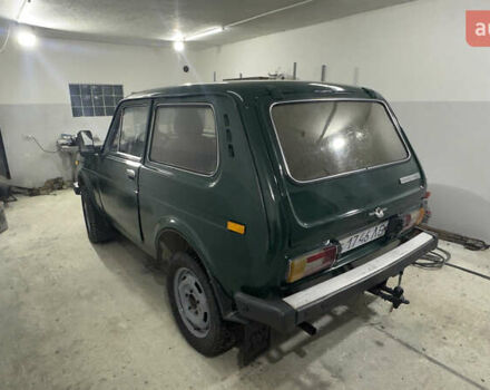Зеленый ВАЗ 2121 Нива, объемом двигателя 0 л и пробегом 50 тыс. км за 2400 $, фото 5 на Automoto.ua