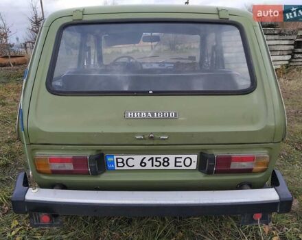Зеленый ВАЗ 2121 Нива, объемом двигателя 1.6 л и пробегом 92 тыс. км за 3000 $, фото 5 на Automoto.ua