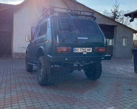 Зелений ВАЗ 2121 Нива, об'ємом двигуна 1.5 л та пробігом 10 тис. км за 3200 $, фото 1 на Automoto.ua