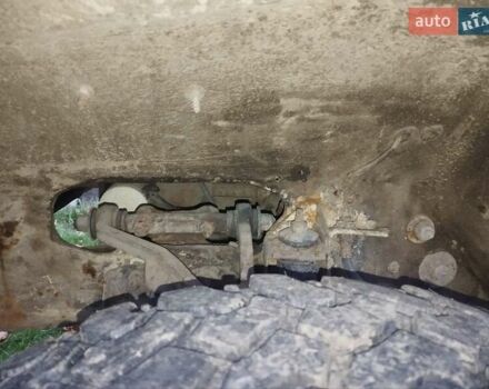 Зеленый ВАЗ 2121 Нива, объемом двигателя 1.6 л и пробегом 200 тыс. км за 1750 $, фото 9 на Automoto.ua