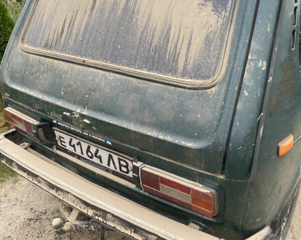Зеленый ВАЗ 2121 Нива, объемом двигателя 1.7 л и пробегом 120 тыс. км за 2500 $, фото 5 на Automoto.ua