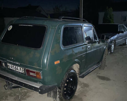 Зеленый ВАЗ 2121 Нива, объемом двигателя 1.7 л и пробегом 120 тыс. км за 2500 $, фото 16 на Automoto.ua