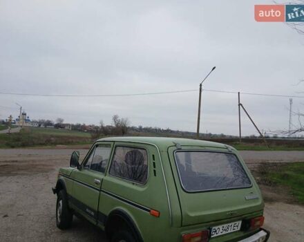 Зеленый ВАЗ 2121 Нива, объемом двигателя 1.6 л и пробегом 70 тыс. км за 1600 $, фото 3 на Automoto.ua