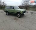 Зеленый ВАЗ 2121 Нива, объемом двигателя 1.6 л и пробегом 70 тыс. км за 1600 $, фото 1 на Automoto.ua