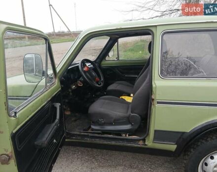 Зеленый ВАЗ 2121 Нива, объемом двигателя 1.6 л и пробегом 70 тыс. км за 1600 $, фото 4 на Automoto.ua
