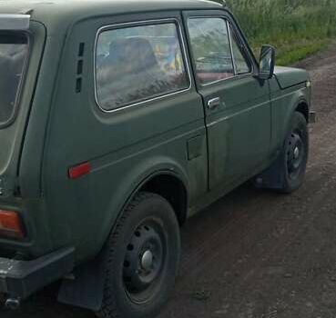 Зелений ВАЗ 2121 Нива, об'ємом двигуна 0 л та пробігом 100 тис. км за 1600 $, фото 2 на Automoto.ua