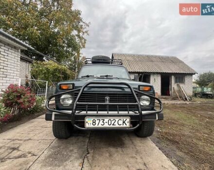 Зеленый ВАЗ 2121 Нива, объемом двигателя 1.6 л и пробегом 200 тыс. км за 2200 $, фото 4 на Automoto.ua