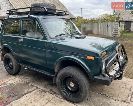 Зеленый ВАЗ 2121 Нива, объемом двигателя 1.6 л и пробегом 200 тыс. км за 2200 $, фото 7 на Automoto.ua