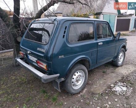 Зеленый ВАЗ 2121 Нива, объемом двигателя 1.57 л и пробегом 111 тыс. км за 2000 $, фото 2 на Automoto.ua
