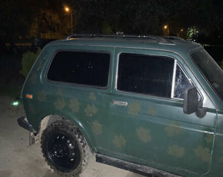 Зелений ВАЗ 2121 Нива, об'ємом двигуна 1.6 л та пробігом 120 тис. км за 2500 $, фото 17 на Automoto.ua