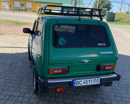 Зеленый ВАЗ 2121 Нива, объемом двигателя 1.57 л и пробегом 75 тыс. км за 2500 $, фото 2 на Automoto.ua