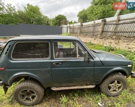 Зелений ВАЗ 2121 Нива, об'ємом двигуна 1.6 л та пробігом 300 тис. км за 1400 $, фото 1 на Automoto.ua
