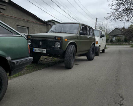Зелений ВАЗ 2121 Нива, об'ємом двигуна 1.57 л та пробігом 100 тис. км за 2300 $, фото 7 на Automoto.ua