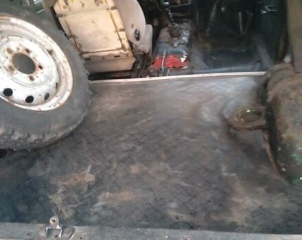 Зеленый ВАЗ 2121 Нива, объемом двигателя 2 л и пробегом 230 тыс. км за 2500 $, фото 3 на Automoto.ua