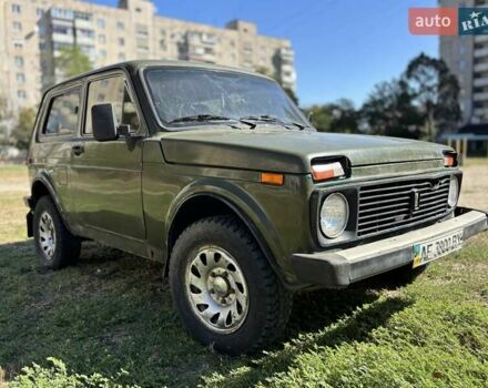 Зеленый ВАЗ 2121 Нива, объемом двигателя 1.57 л и пробегом 5 тыс. км за 2200 $, фото 2 на Automoto.ua