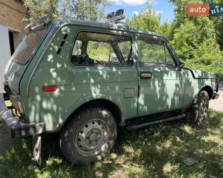 Зеленый ВАЗ 2121 Нива, объемом двигателя 1.6 л и пробегом 49 тыс. км за 1700 $, фото 2 на Automoto.ua