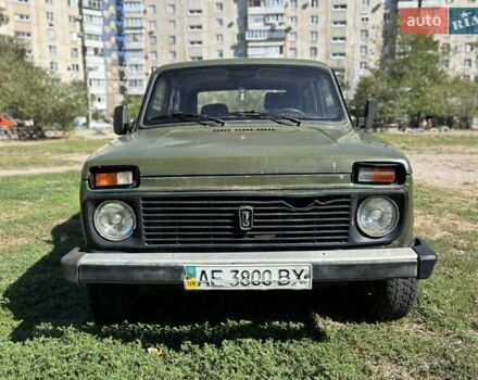 Зеленый ВАЗ 2121 Нива, объемом двигателя 1.57 л и пробегом 5 тыс. км за 2200 $, фото 1 на Automoto.ua