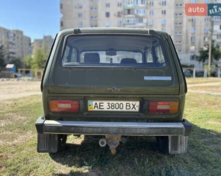 Зеленый ВАЗ 2121 Нива, объемом двигателя 1.57 л и пробегом 5 тыс. км за 2200 $, фото 3 на Automoto.ua