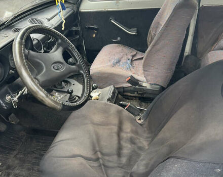 Зеленый ВАЗ 2121 Нива, объемом двигателя 1.6 л и пробегом 1 тыс. км за 2100 $, фото 3 на Automoto.ua