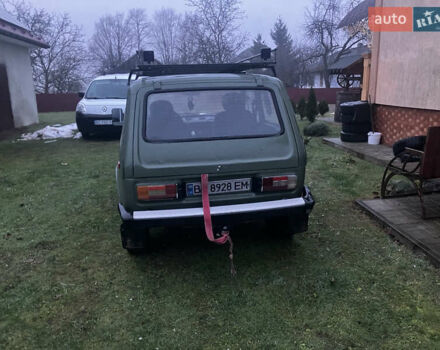 Зелений ВАЗ 2121 Нива, об'ємом двигуна 1.6 л та пробігом 71 тис. км за 1850 $, фото 2 на Automoto.ua