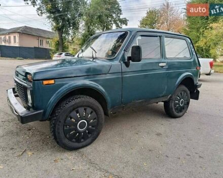 Зеленый ВАЗ 2121 Нива, объемом двигателя 1.6 л и пробегом 222 тыс. км за 750 $, фото 2 на Automoto.ua