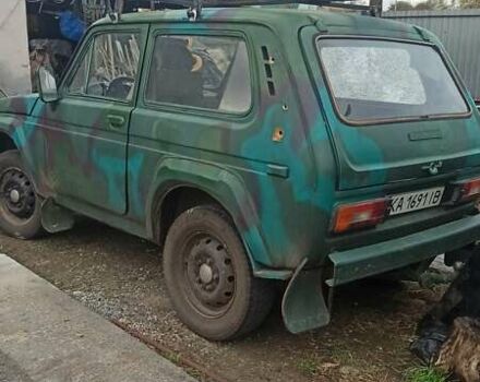 Зелений ВАЗ 2121 Нива, об'ємом двигуна 1.6 л та пробігом 144 тис. км за 1781 $, фото 1 на Automoto.ua