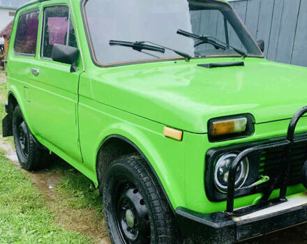 Зелений ВАЗ 2121 Нива, об'ємом двигуна 1.6 л та пробігом 128 тис. км за 2100 $, фото 2 на Automoto.ua