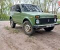 Зелений ВАЗ 2121 Нива, об'ємом двигуна 1.9 л та пробігом 200 тис. км за 3000 $, фото 1 на Automoto.ua