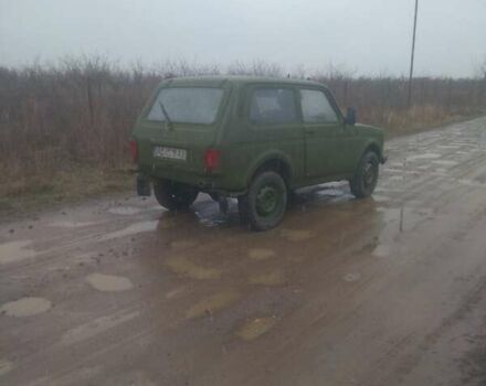 Зеленый ВАЗ 2121 Нива, объемом двигателя 1.7 л и пробегом 100 тыс. км за 1400 $, фото 5 на Automoto.ua